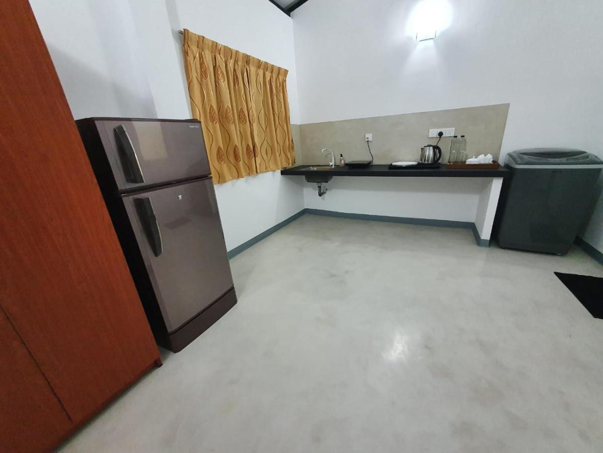 The Anchorage Holiday Apartments - Negombo Værelse billede